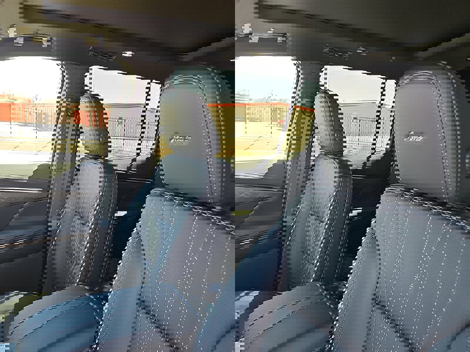 New 2026 Buick Enclave Avenir w/ Super Cruise Package image 11