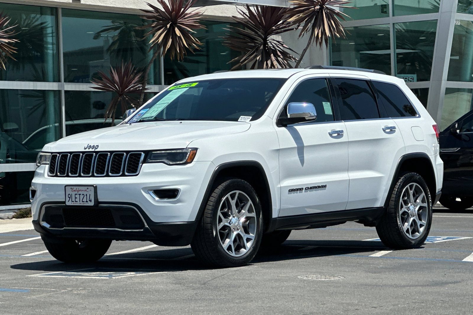 Used 2019 Jeep Grand Cherokee Limited w/ Luxury Group II AWD/4WD image 8