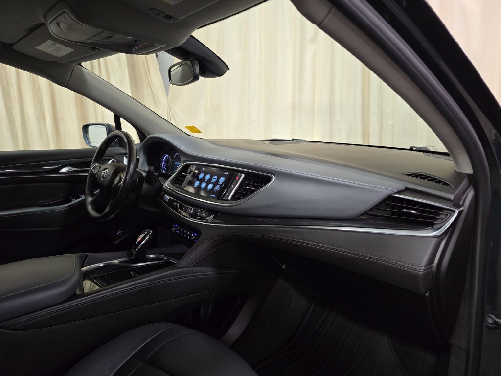 Used 2019 Buick Enclave Premium AWD/4WD image 34