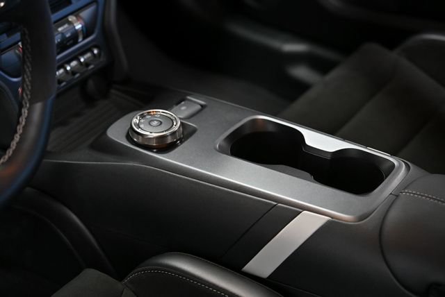 Used 2020 Ford Mustang Shelby GT500 w/ Carbon Fibre Track Pack image 30