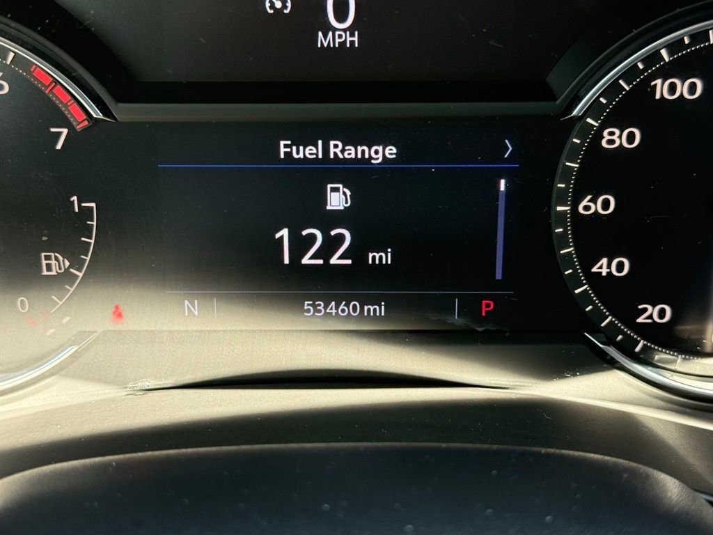 Used 2020 Cadillac XT4 Premium Luxury w/ Cold Weather Package FWD image 30