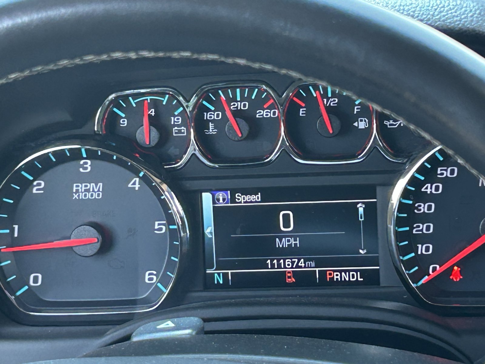 Used 2020 Chevrolet Suburban LT AWD/4WD image 25