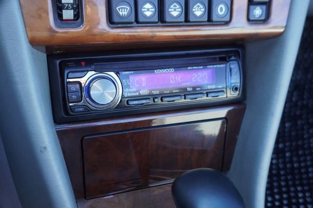 Used 1995 Mercedes-Benz E 320 Convertible image 24