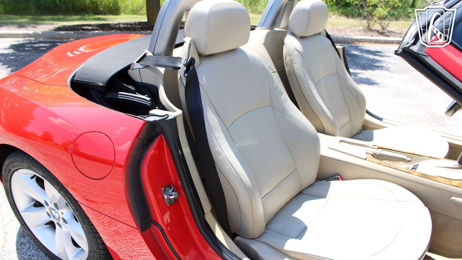 Used 2007 BMW Z4 3.0i image 39