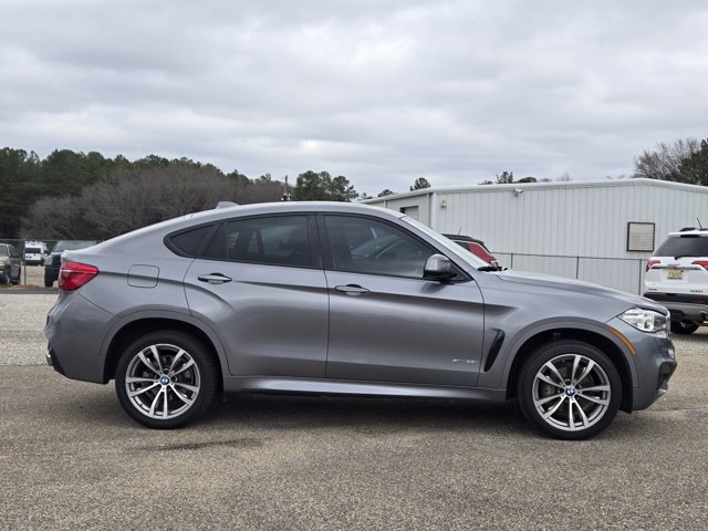 Used 2019 BMW X6 xDrive35i w/ M Sport Package AWD/4WD image 10