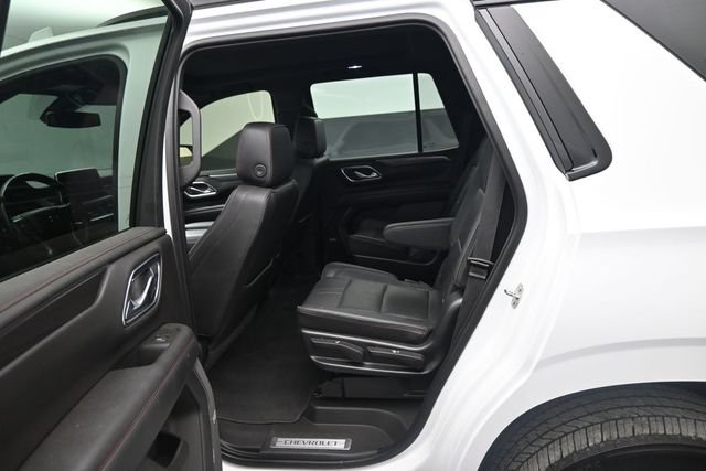 Used 2022 Chevrolet Tahoe RST w/ Luxury Package AWD/4WD image 18