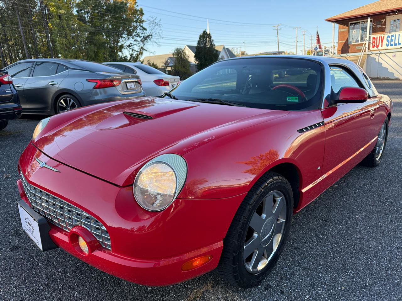 Used 2003 Ford Thunderbird RWD image 4