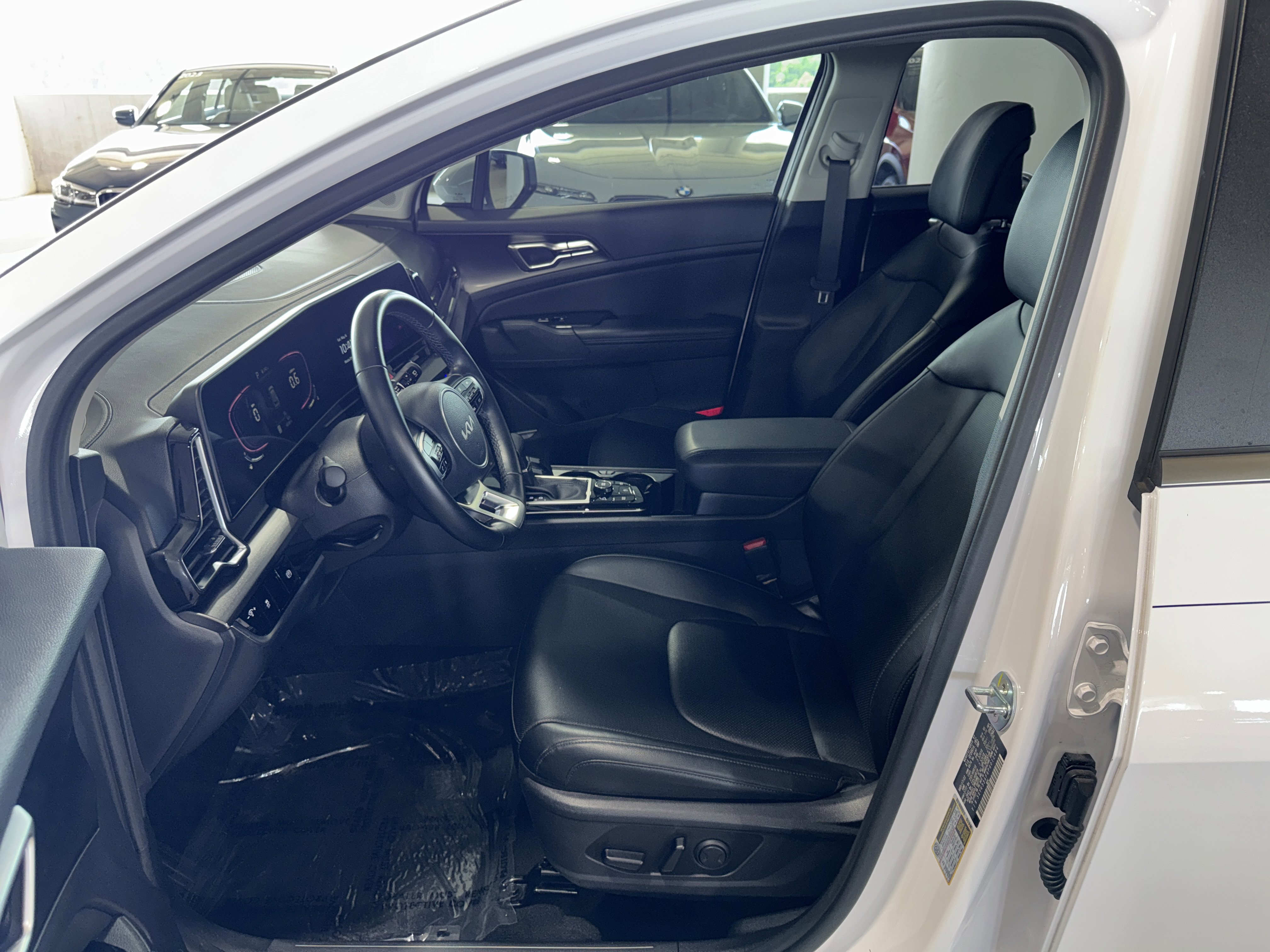 Used 2023 Kia Sportage EX FWD image 18