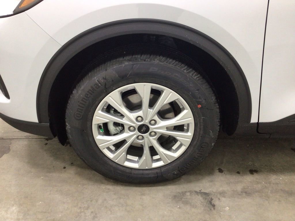 New 2026 Ford Escape Active w/ Tech Pack #1 AWD/4WD image 8