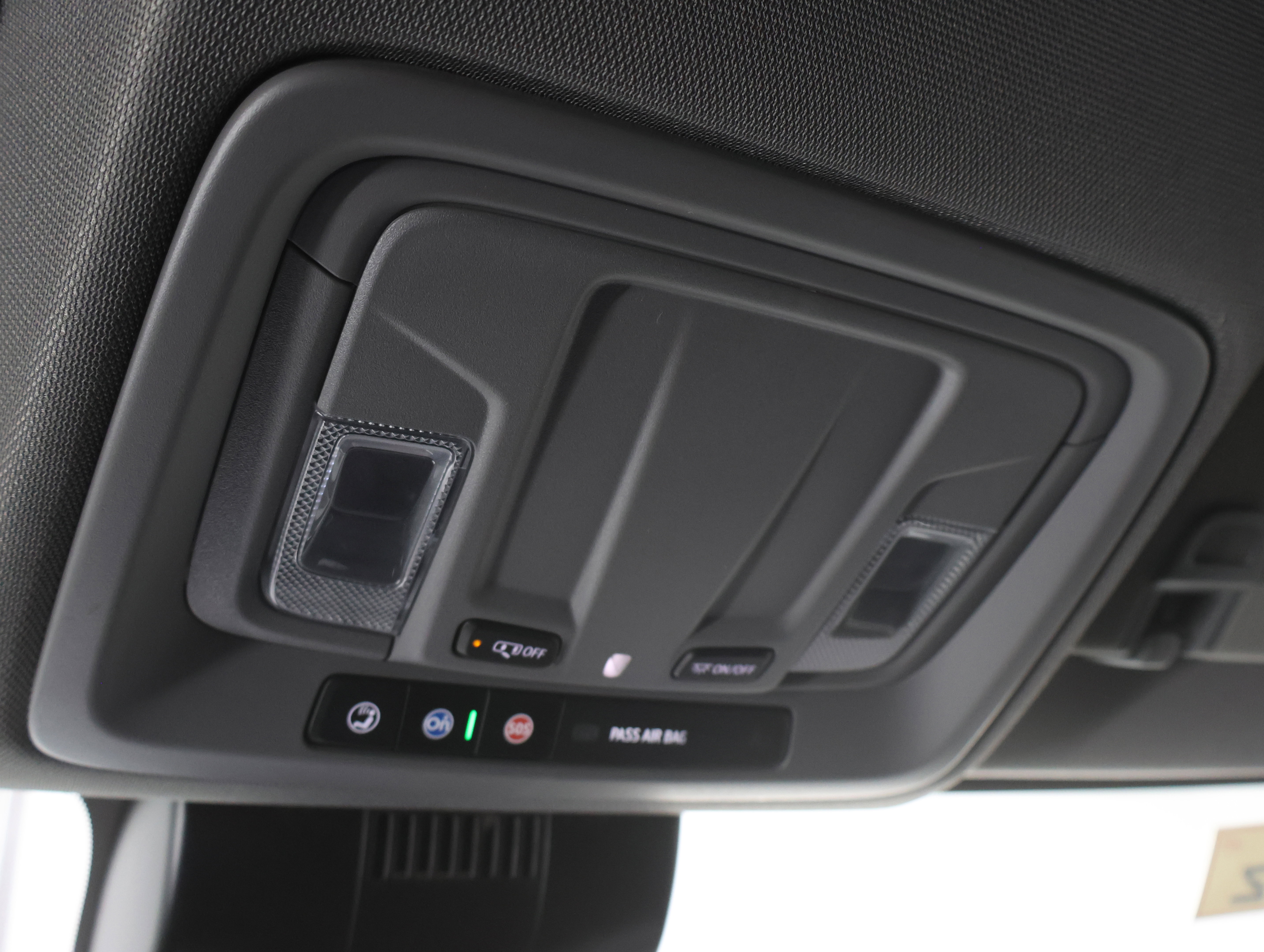 Used 2024 Chevrolet Silverado 2500 LT w/ Midnight Edition image 63