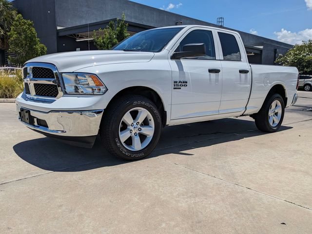 Used 2024 RAM 1500 Classic SLT AWD/4WD image 10