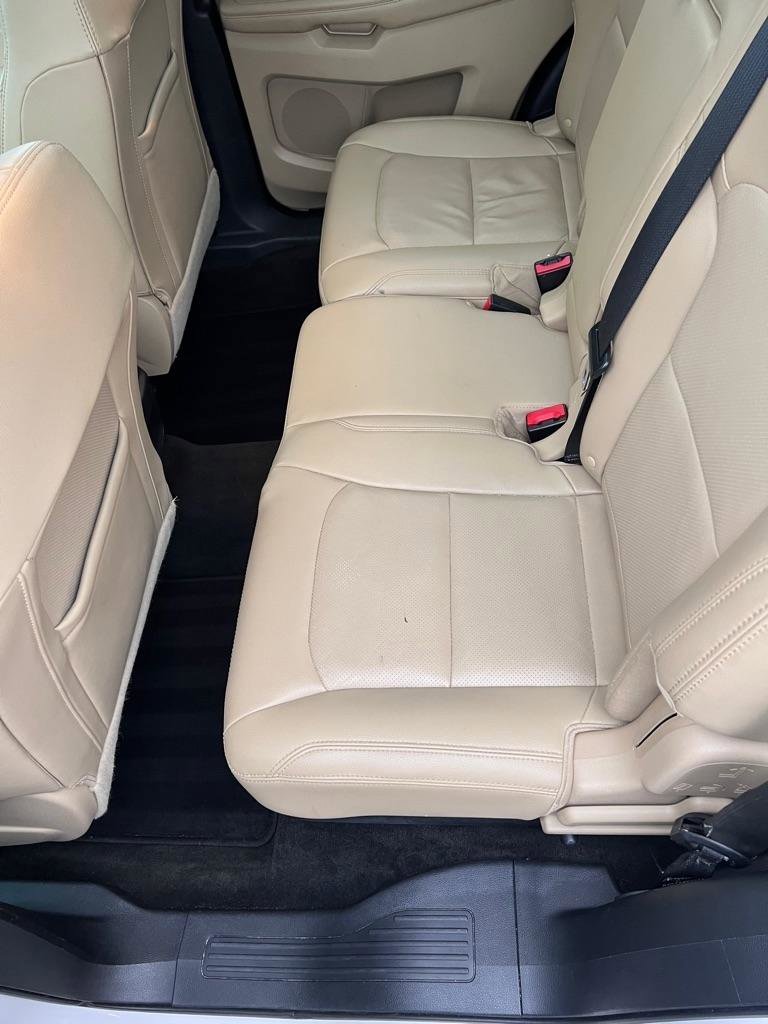 Used 2016 Ford Explorer Limited w/ Equipment Group 301A AWD/4WD image 14
