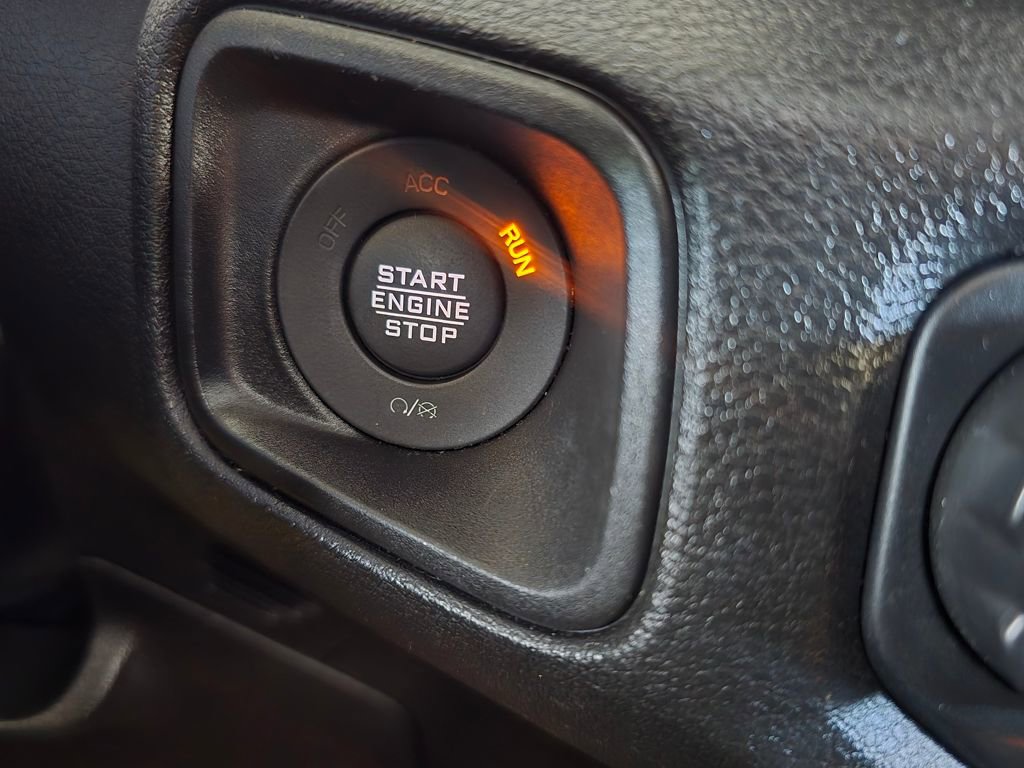 Used 2024 Jeep Wrangler Willys image 43