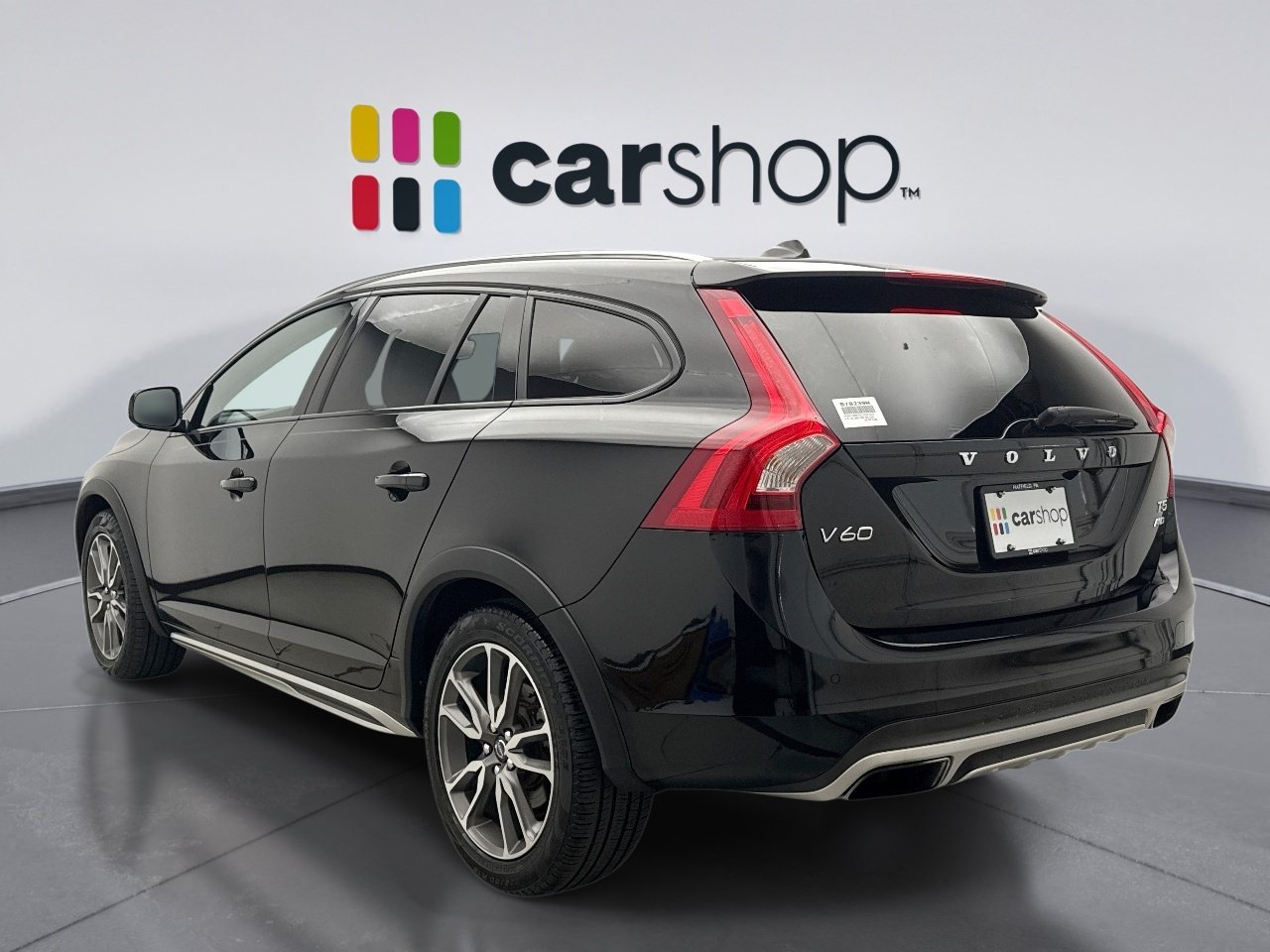 Used 2016 Volvo V60 T5 Cross Country w/ Climate Package AWD/4WD image 3