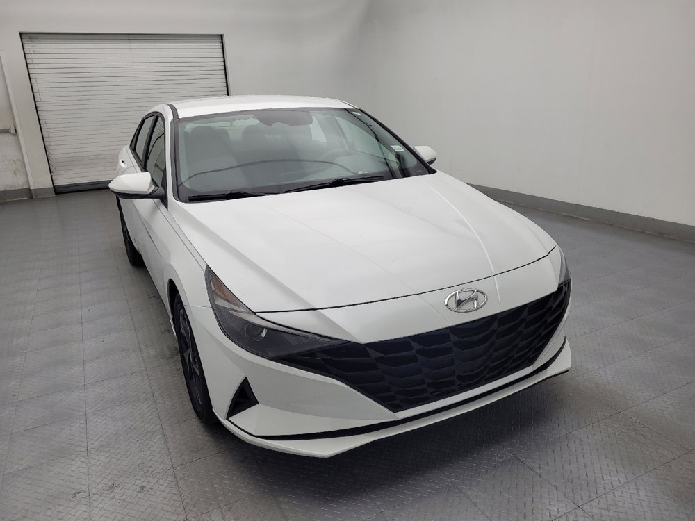Used 2021 Hyundai Elantra SEL image 14