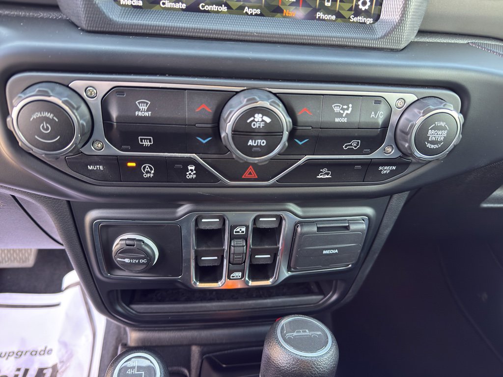 Used 2023 Jeep Gladiator Willys image 18