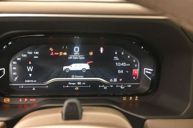 Used 2024 GMC Yukon XL Denali w/ Advanced Technology Package AWD/4WD image 9
