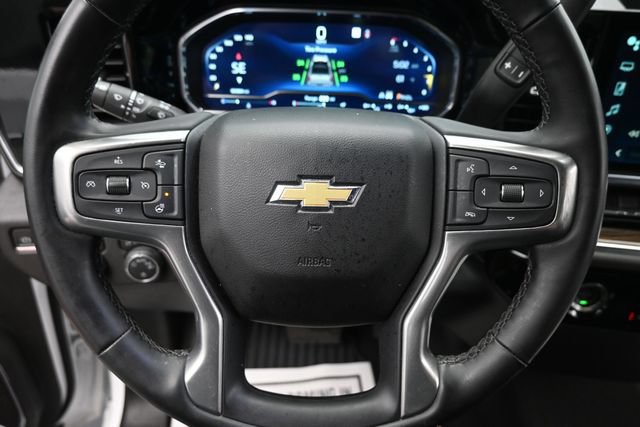 Used 2023 Chevrolet Silverado 1500 LT AWD/4WD image 15