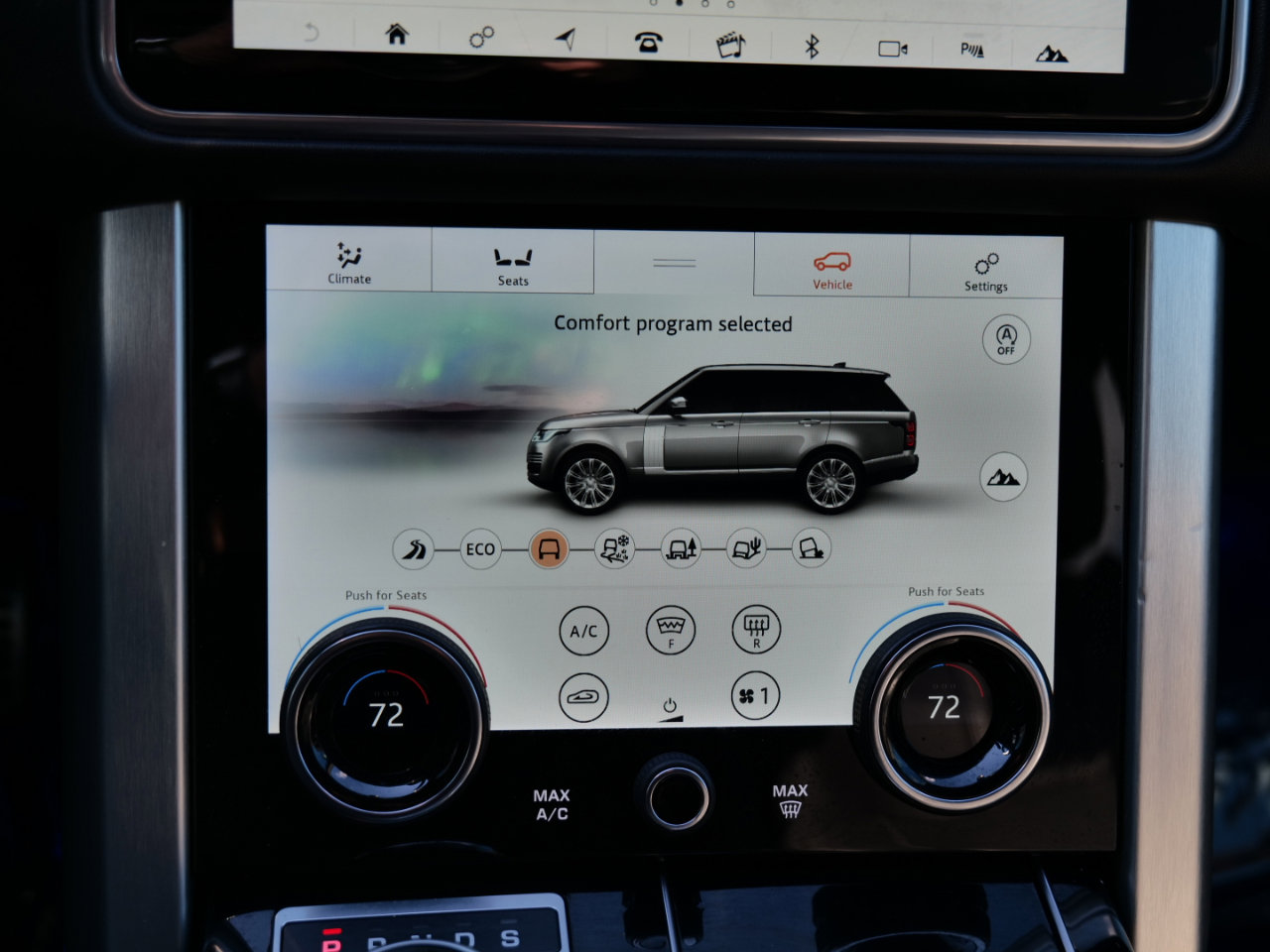 Used 2022 Land Rover Range Rover P525 Westminster Edition image 28