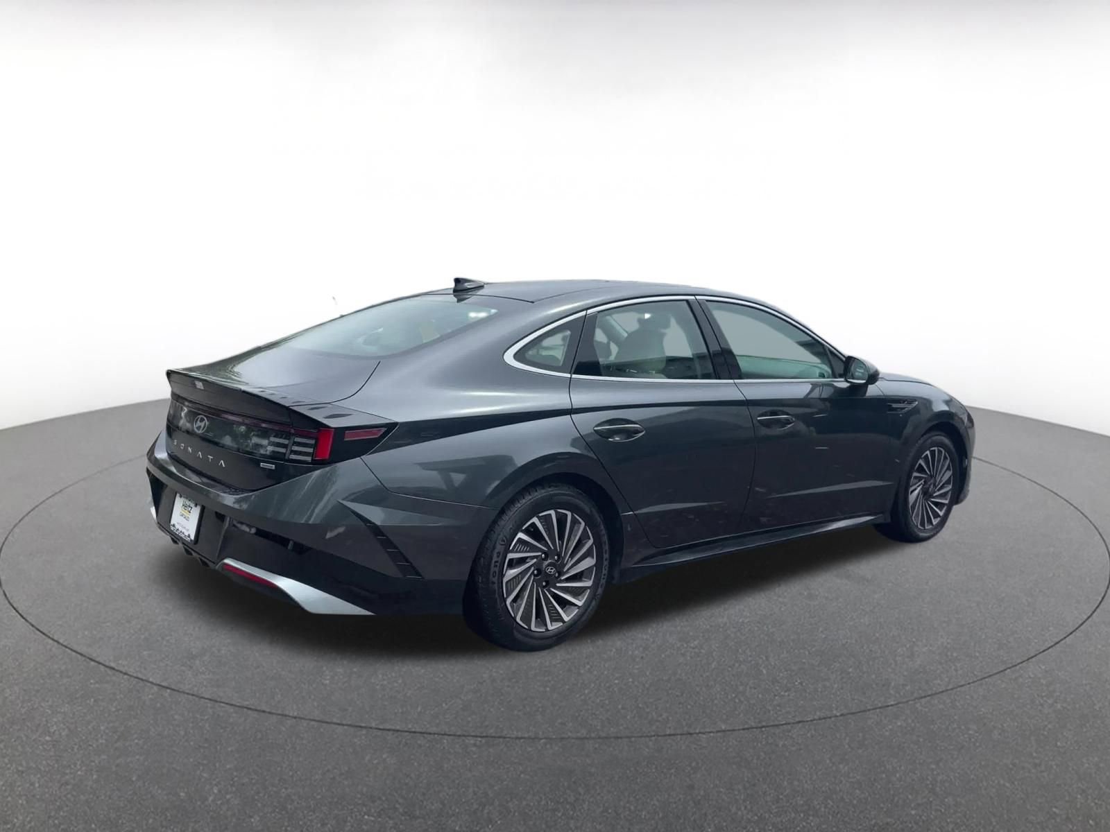 Used 2025 Hyundai Sonata SEL FWD image 14