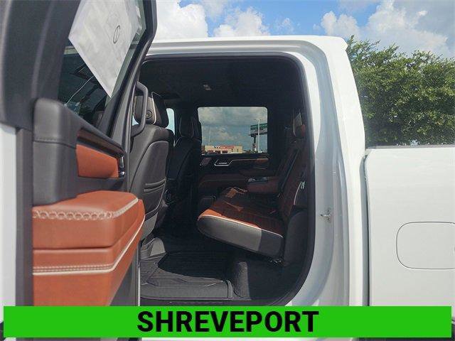 New 2025 GMC Sierra 2500 Denali Ultimate image 10