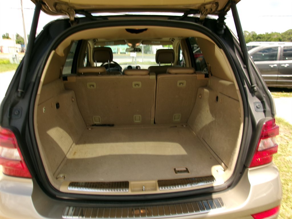 Used 2010 Mercedes-Benz ML 350 4MATIC image 18