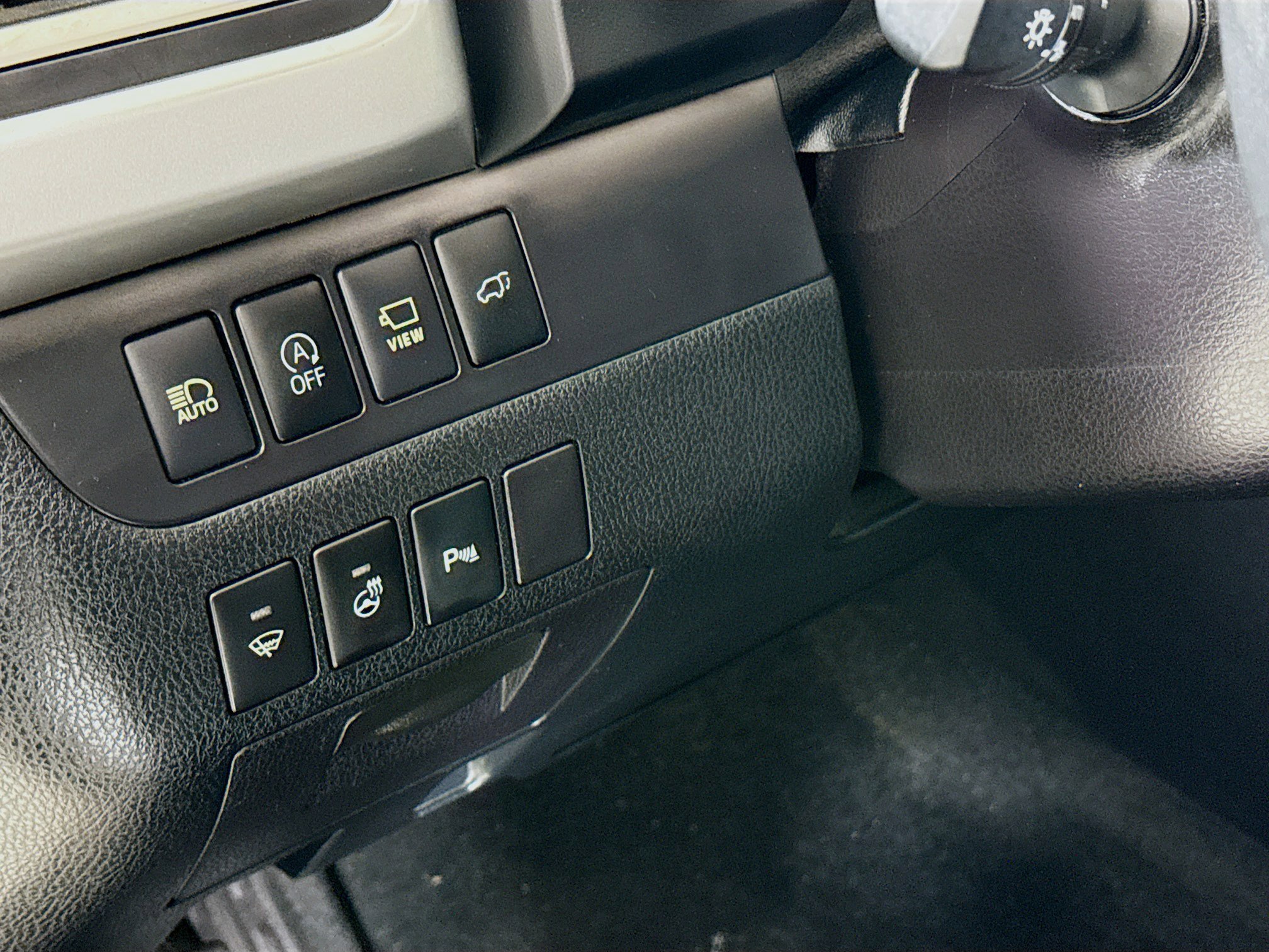 Used 2017 Toyota Highlander Limited Platinum AWD/4WD image 10