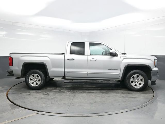Used 2018 GMC Sierra 1500 SLE w/ SLE Value Package AWD/4WD image 8