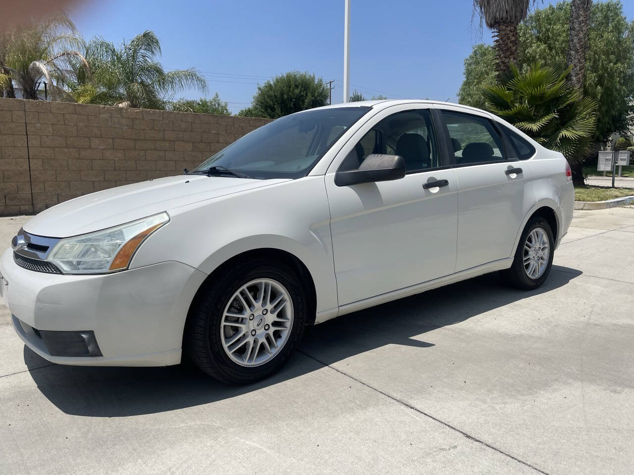 Used 2009 Ford Focus SE