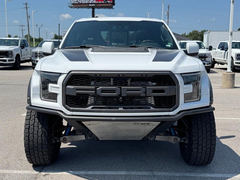 Used 2018 Ford F150 Raptor w/ Equipment Group 802A Luxury AWD/4WD image 9