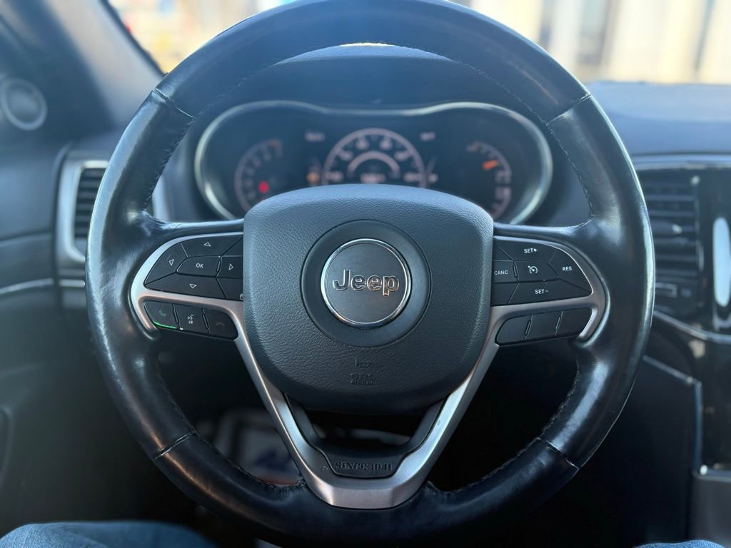 Used 2021 Jeep Grand Cherokee Limited w/ Luxury Group II image 22