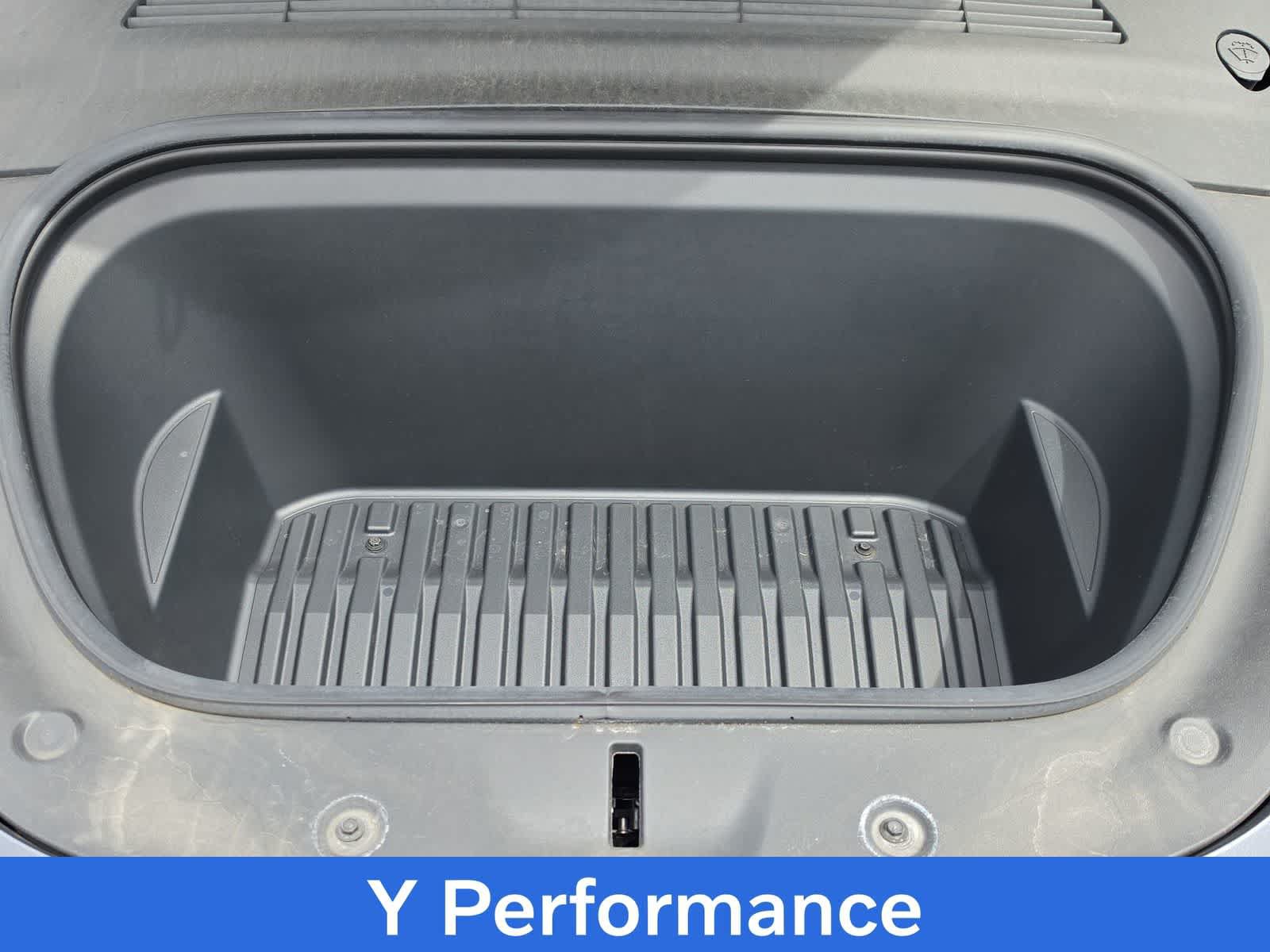 Used 2022 Tesla Model Y Performance AWD/4WD image 13