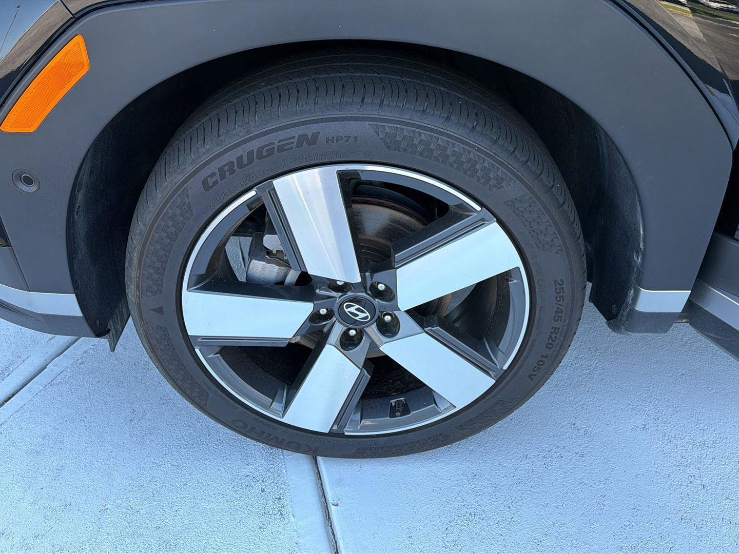 Used 2024 Hyundai Santa Fe Limited FWD image 40