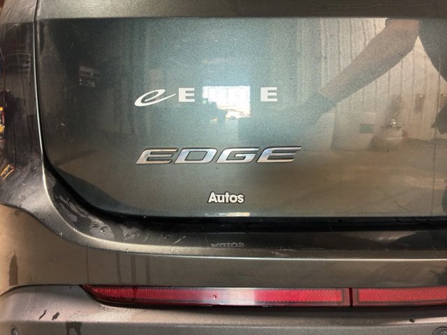 Used 2015 Ford Edge SEL FWD image 30