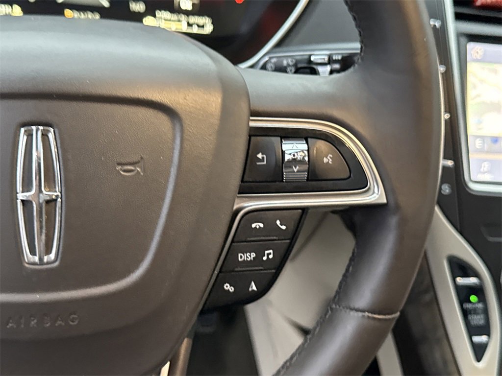 Used 2019 Lincoln Nautilus Reserve image 28