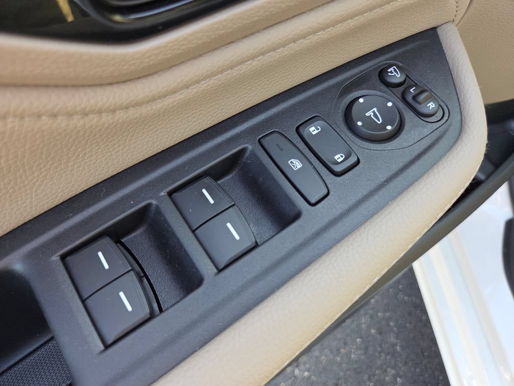 Certified 2024 Honda Odyssey Elite image 39