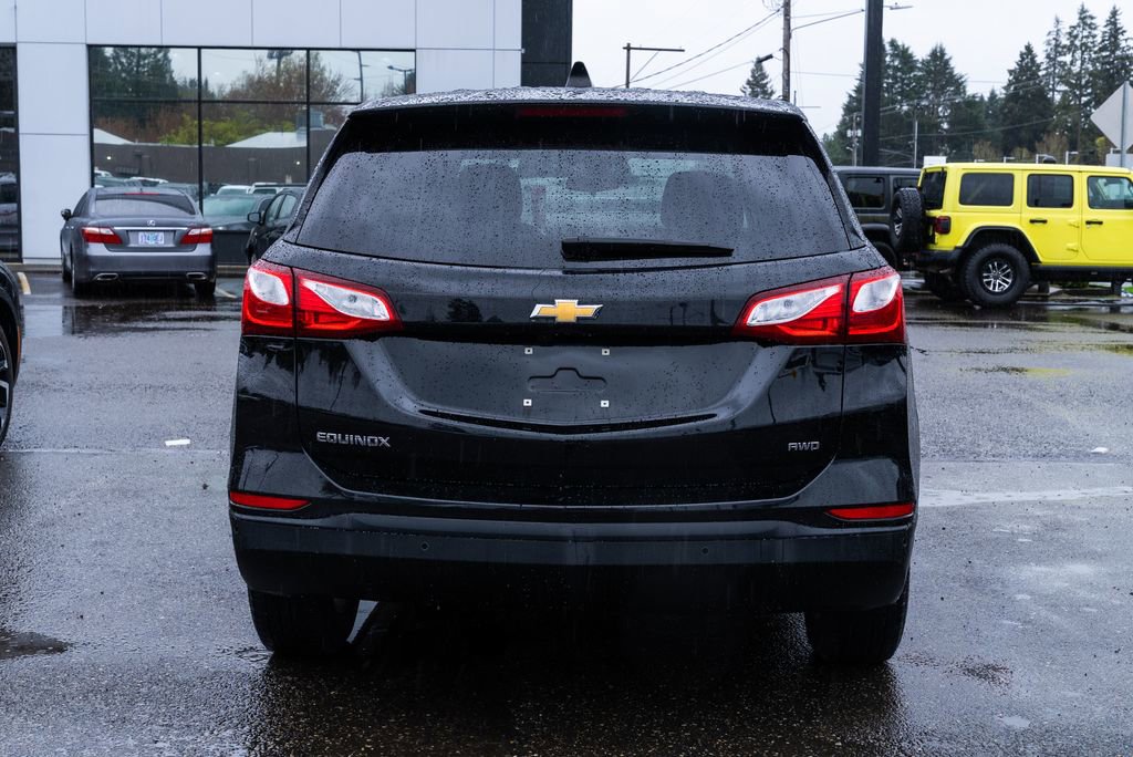Used 2021 Chevrolet Equinox LS w/ LS Convenience Package AWD/4WD image 5