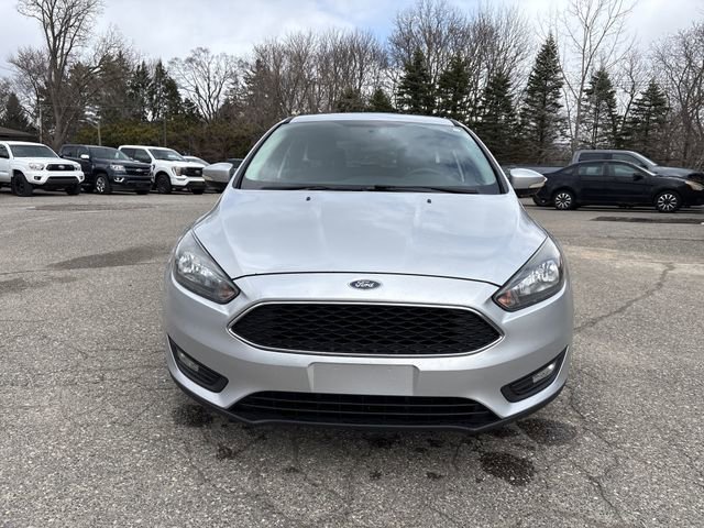 Used 2018 Ford Focus SEL w/ Cold Weather Package FWD image 11