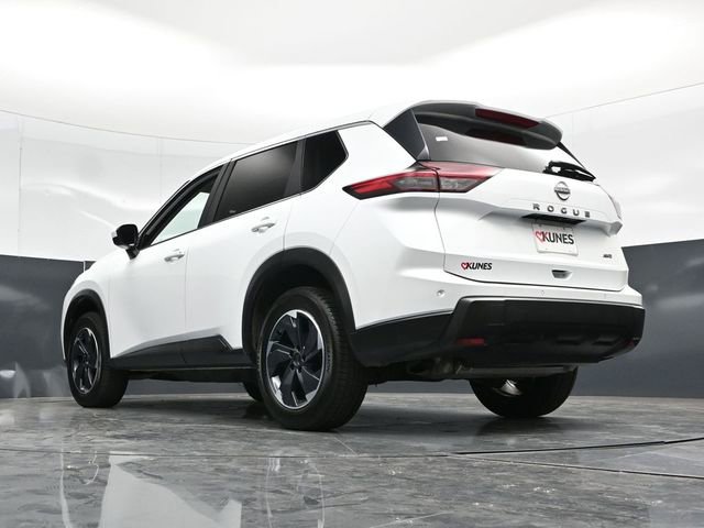 Used 2025 Nissan Rogue SV AWD/4WD image 57