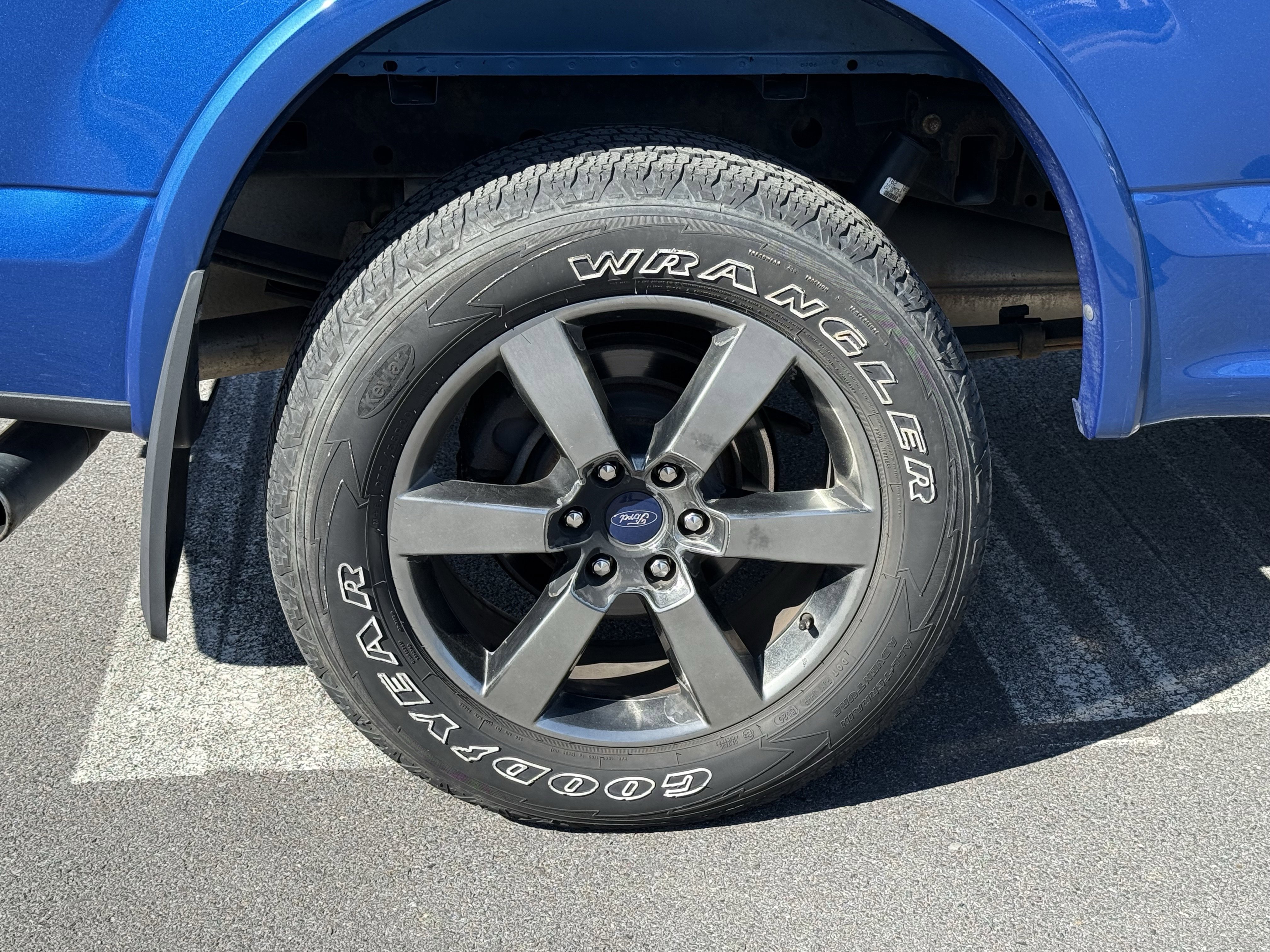 Used 2016 Ford F150 Lariat w/ Equipment Group 502A Luxury image 11