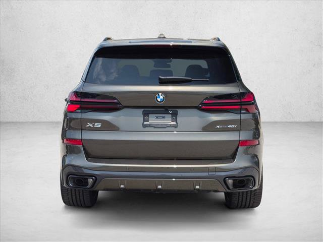 New 2026 BMW X5 xDrive40i w/ M Sport Package AWD/4WD image 8
