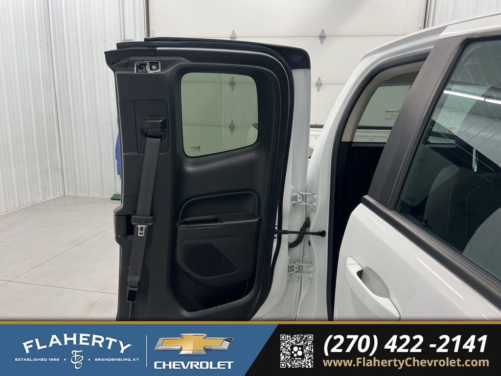 Used 2022 Chevrolet Colorado LT w/ Fleet Safety Package image 12
