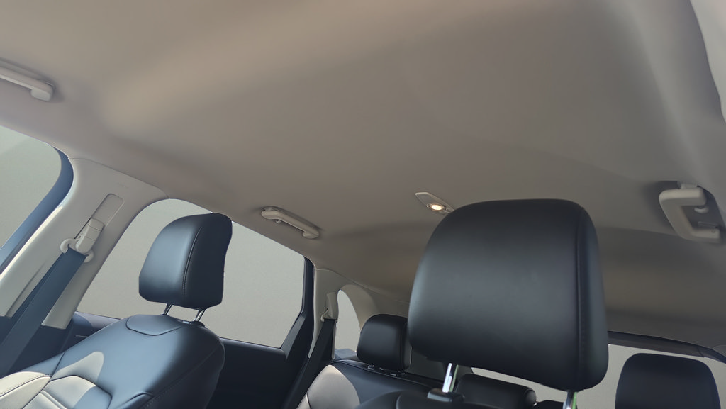 Used 2021 Ford Edge SEL w/ Convenience Package AWD/4WD image 15