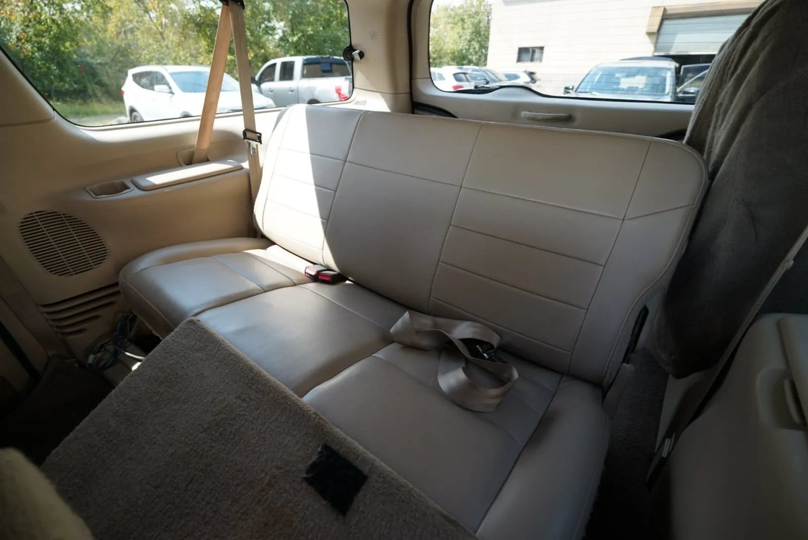 Used 2002 Ford Excursion Limited AWD/4WD image 27