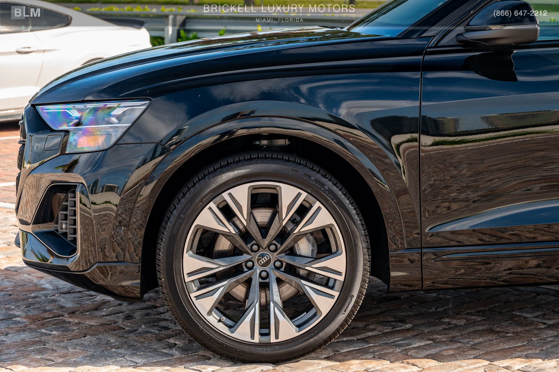 Used 2025 Audi Q8 Prestige image 46