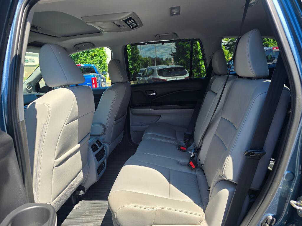 Used 2018 Honda Pilot Touring image 4