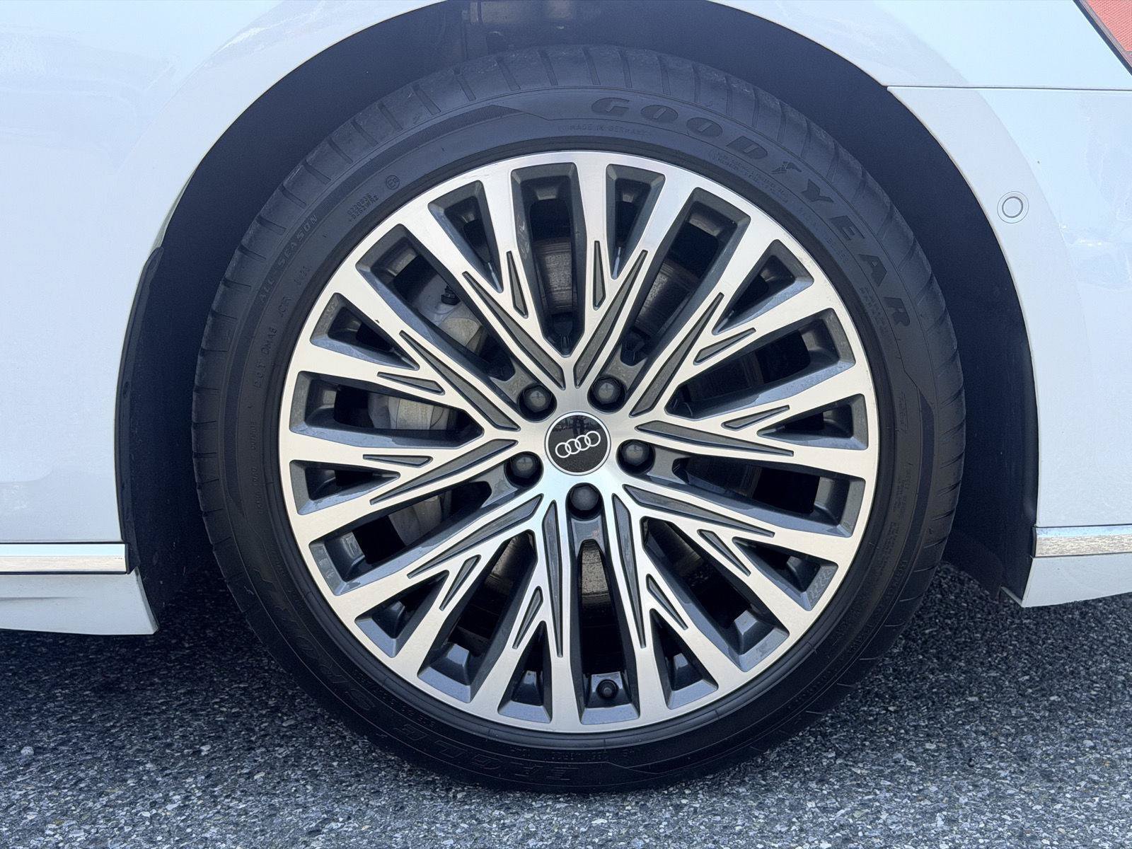 Certified 2021 Audi A8 L 3.0T w/ Executive Plus Package AWD/4WD image 25