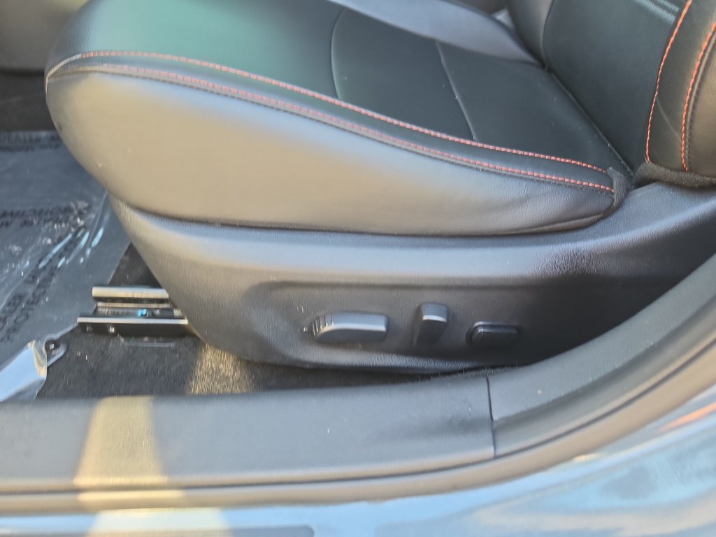 Used 2024 Nissan Sentra SR w/ SR Premium Package FWD image 16
