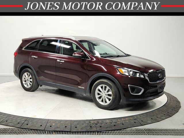 Used 2016 Kia Sorento LX w/ LX Convenience Package