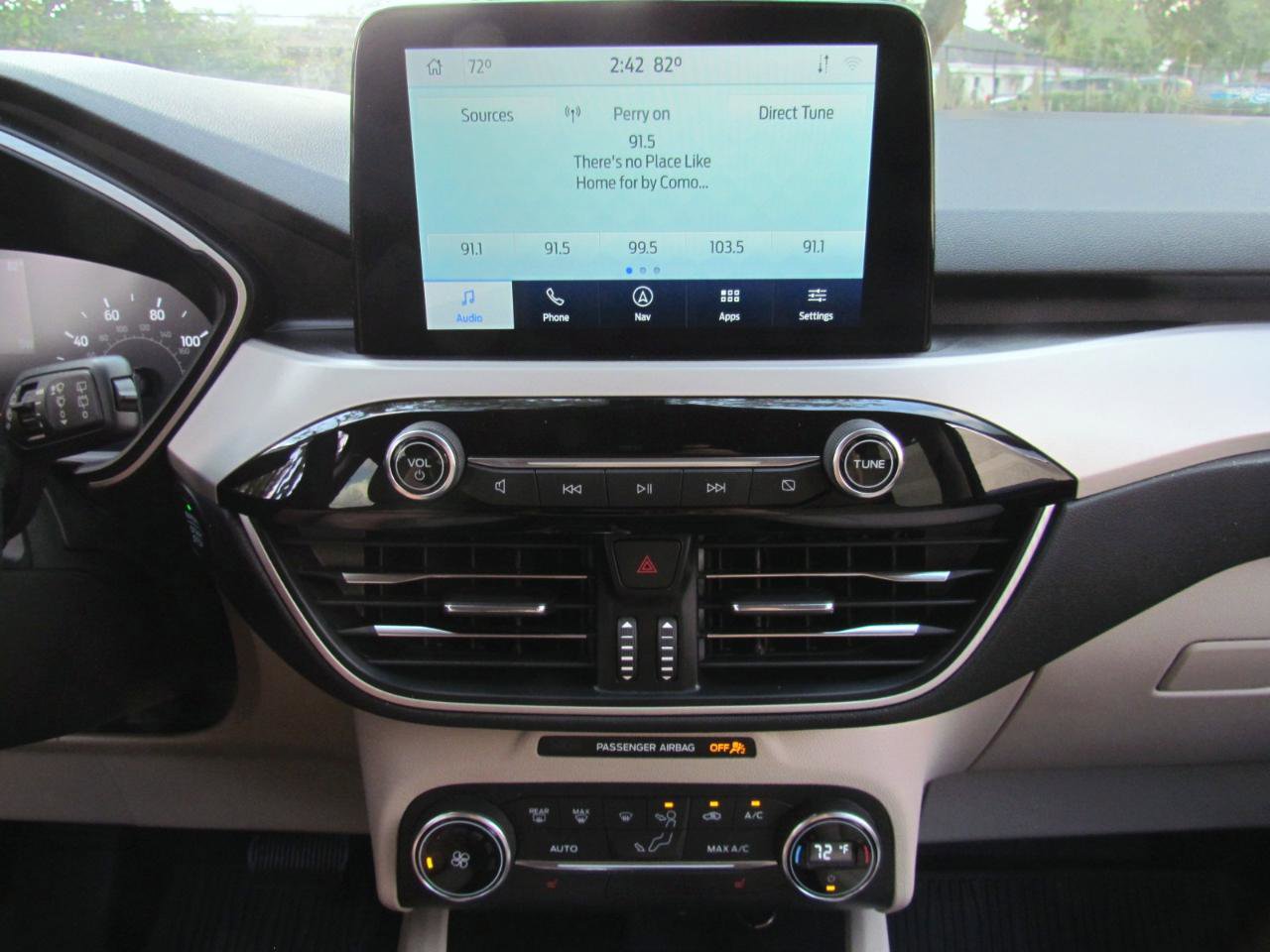 Used 2020 Ford Escape SE FWD image 34